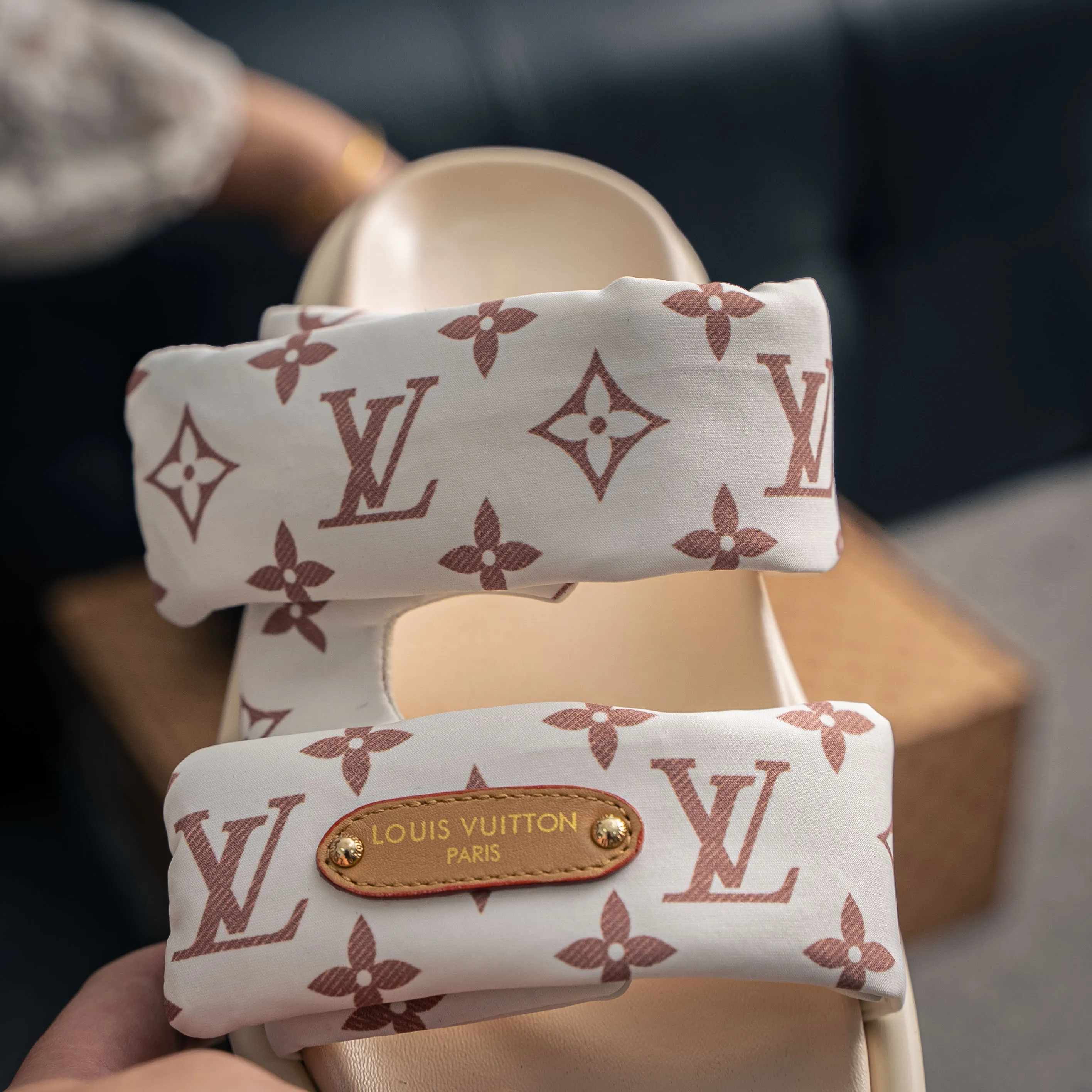 # LOUIS VUITTON ｜ 2026ss /Takashi Murakami x LOUIS VUITTON Sandals 。